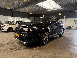 krockskadad bil auto Toyota Rav-4 2.5 Hybrid AWD Executive 2016/11