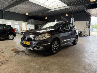 Voiture accidenté Suzuki S-Cross 1.6 Base 2014/6