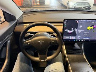 Tesla Model 3 Long Range Dual Motor AWD picture 22