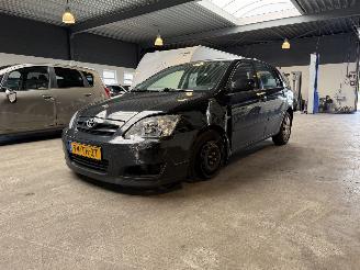 Auto incidentate Toyota Corolla 1.6 VVT-i Anniversary 2006/10