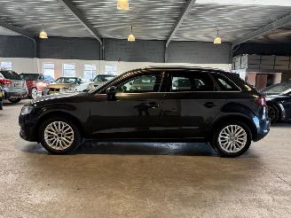 Audi A3 Sportback 1.6 TDI Ambition Pro Line S picture 2