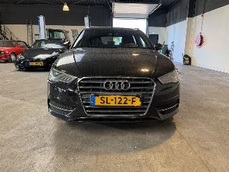Audi A3 Sportback 1.6 TDI Ambition Pro Line S picture 8