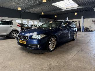 uszkodzony samochody osobowe BMW 5-serie 520D High Executive 2016/3