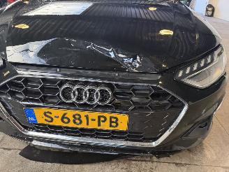 Audi A4 Avant 35 TFSI S edition Competition picture 13