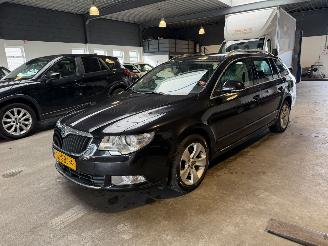 škoda osobní automobily Skoda Superb Combi 1.4 TSI Ambition Business Line 2011/9