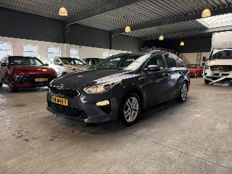damaged passenger cars Kia Ceed Sportswagon 1.4 T-GDi DynamicPlusLine 2019/2