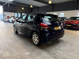 Peugeot 208 1.2 PureTech Blue Lion picture 3