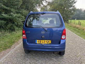 Opel Agila 1.2 -16V Comfort picture 4