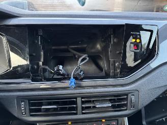 Volkswagen Polo 1.0TSI Highline picture 14