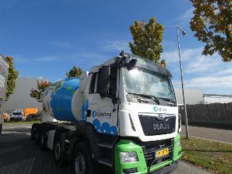 MAN TGS 49.420 10x4 10T gestuurde as achter picture 29