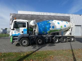 krockskadad bil vrachtwagen MAN TGS 49.420 10x4 10T gestuurde as achter 2019/5
