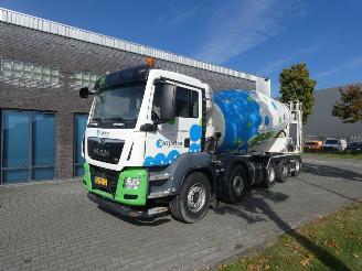 MAN TGS 49.420 10x4 10T gestuurde as achter picture 2
