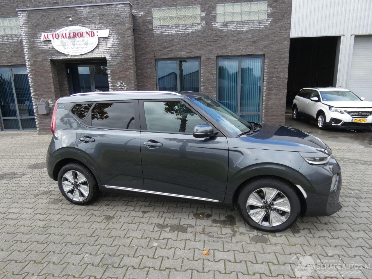 Kia E-Soul DynamicPlusL. 64kWh Nieuwstaat!!