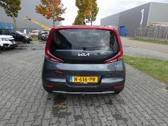 Kia E-Soul DynamicPlusL. 64kWh Nieuwstaat!! picture 4