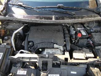 Peugeot 5008 1.2 PureTech GT-Line 1ste eigenaar dealer onderhouden!!! picture 28