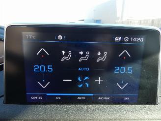Peugeot 5008 1.2 PureTech GT-Line 1ste eigenaar dealer onderhouden!!! picture 23