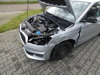 Skoda Fabia 1.0 TSI Selection picture 30