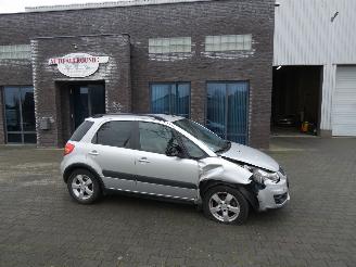 Coche accidentado Suzuki SX4 1.6 Exclusive 2011/3