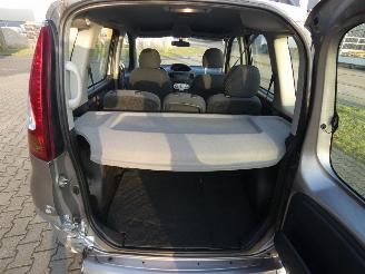 Toyota Yaris-verso Yaris Verso 1.3 VVT-i Sol picture 6