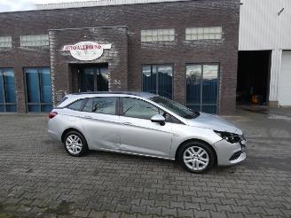 krockskadad bil auto Opel Astra SPORTS TOURER 1.4 Edition Automaat 2021/9