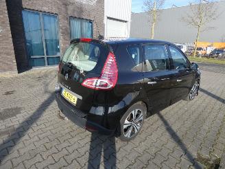 Renault Scenic 1.4 TCE Bns Sport picture 3