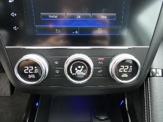 Renault Kadjar 1.3 TCe Limited AUTOMAAT picture 19