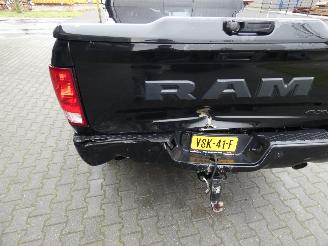 Dodge Ram 1500 SLT 5.7 V8 4X4 CC CLASSIC picture 7