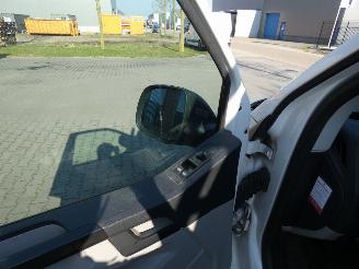 Volkswagen Transporter 2.0 TDI L2H2 Highl. picture 10