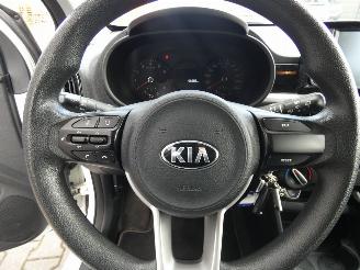 Kia Picanto 1.0 CVVT ComfortPlusLine Navigator picture 15