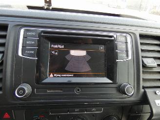 Volkswagen Transporter 2.0 TDI L2H2 Highl. picture 21