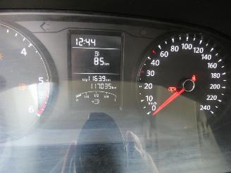 Volkswagen Transporter 2.0 TDI L2H2 Highl. picture 17