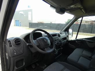 Renault Master T35 2.3 dCi L4H3DLHD picture 10