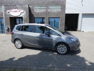 Voiture accidenté Opel Zafira TOURER 1.4 Edition 7p. 2016/9