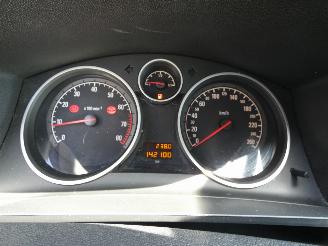 Opel Zafira 1.6 Cosmo 7p picture 17