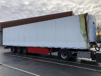 Schmitz Cargobull  SKO Kuhlauflieger mit Thermoking!!!! picture 8