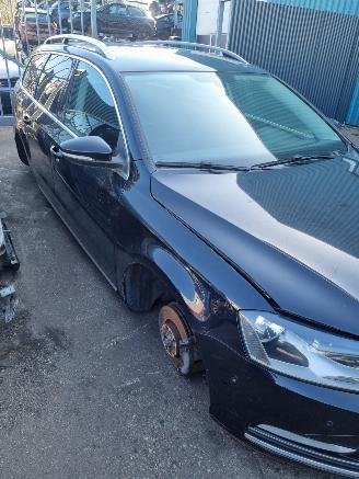 Volkswagen Passat Variant (365) Combi 1.8 TSI 16V (CDAA(Euro 5)) [118kW] 6-BAK picture 2