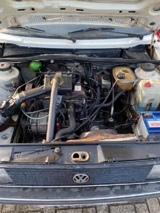 Volkswagen Jetta 1.6 CL 4-BAK picture 5