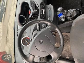 Renault Twingo II (CN) Hatchback 3-drs 1.2 16V (D4F-764(D4F-E7)) [55kW] 5-BAK picture 8