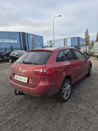Seat Ibiza ST (6J8) Combi 1.2 TDI Ecomotive (CFWA) [55kW] 5-BAK picture 5