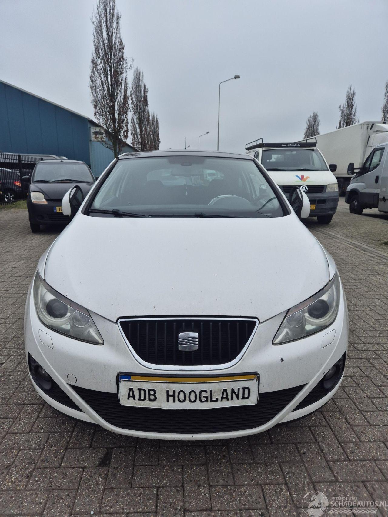 Seat Ibiza IV SC (6J1) Hatchback 3-drs 1.2 TSI (CBZB) [77kW] 5-BAK
