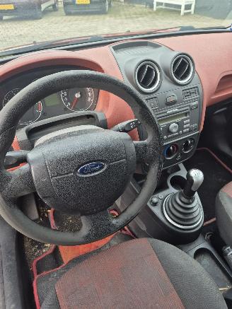 Ford Fiesta 5 (JD/JH) Hatchback 1.3 (A9JA) [51kW] 5-BAK picture 9