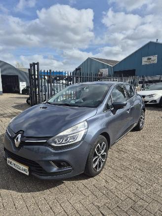 Renault Clio IV (5R) Hatchback 5-drs 0.9 Energy TCE 90 12V (H4B-408(H4B-B4)) [66kW] 5-BAK picture 2