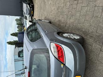Opel Astra H (L48) Hatchback 5-drs 1.6 16V Twinport (Z16XEP(Euro 4)) [77kW] picture 3