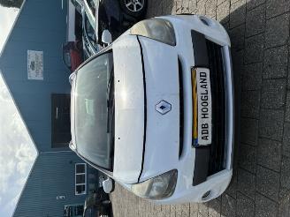 Autoverwertung Renault Clio III Estate/Grandtour (KR) Combi 1.5 dCi FAP (K9K-770(K9K-67)) [65kW] 5-BAK 2012/1