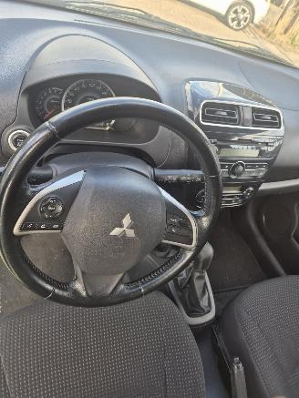 Mitsubishi Space-star (A0) Hatchback 1.2 12V (3A92) [59kW] picture 7