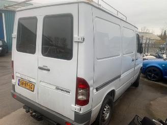  Mercedes Sprinter Sprinter 2t (901/902) Van 208 CDI 16V (OM611.987) [60kW] 2005/6