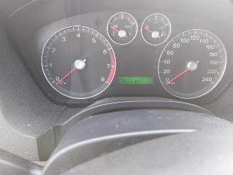 Ford Focus C-Max 1.6 16V picture 11