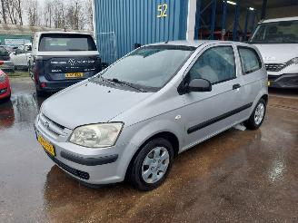 uszkodzony samochody osobowe Hyundai Getz Getz Hatchback 1.1i 12V 2003/1