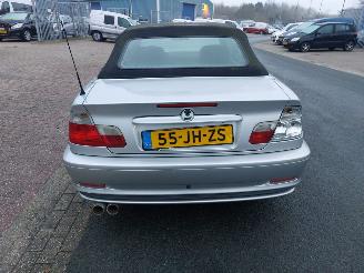 BMW 3-serie 3 serie (E46/2C) Cabrio 323 Ci 24V picture 5