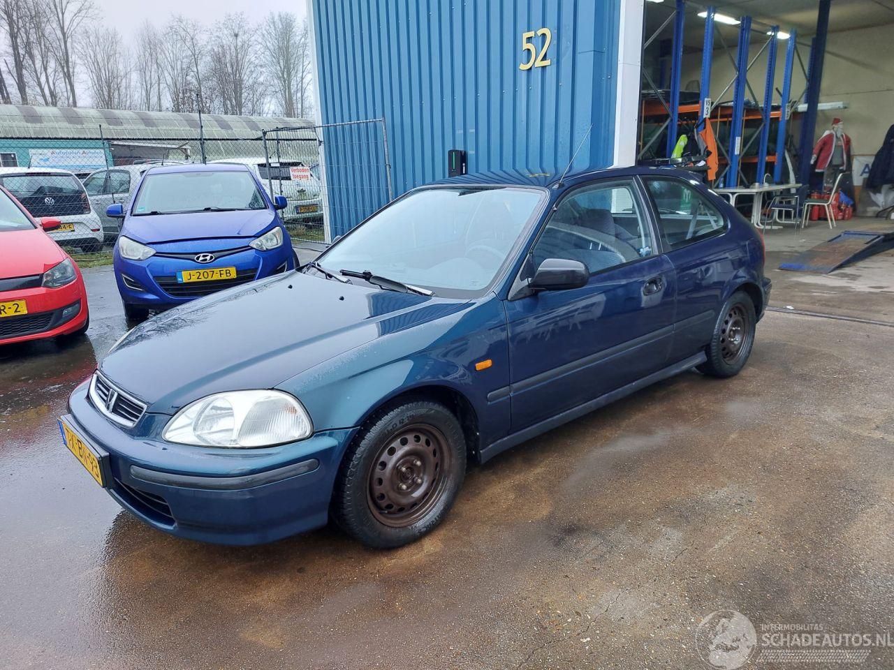 Honda Civic Civic (EJ/EK) Hatchback 3-drs 1.5i LS 16V (D15Z6